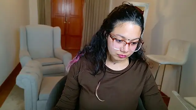 Snapshot of SelenaBlumX chatting on January 17, 1:25 am SelenaBlumX online show from January 17, 1:25 am