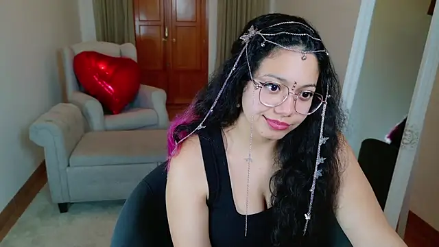 Snapshot of SelenaBlumX chatting on March 3, 9:05 pm SelenaBlumX online show from March 3, 9:05 pm