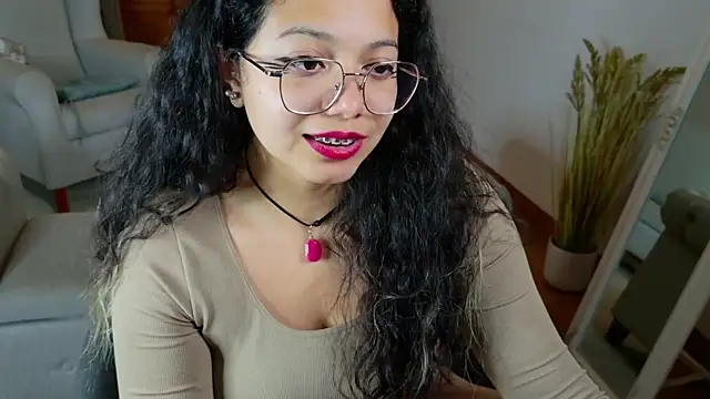 Snapshot of SelenaBlumX chatting on October 10, 8:30 pm SelenaBlumX online show from October 10, 8:30 pm