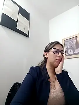 CHARLOTTE 1711 online show from January 25, 12:06 am