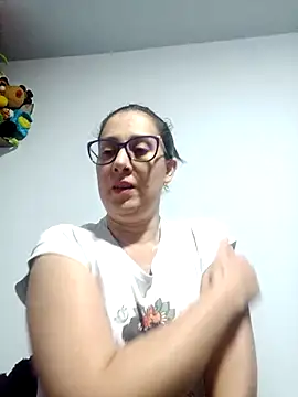 CHARLOTTE 1711 online show from November 29, 4:04 am