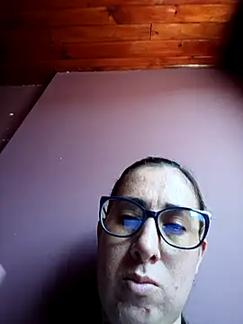 CHARLOTTE 1711 online show from March 3, 8:15 pm