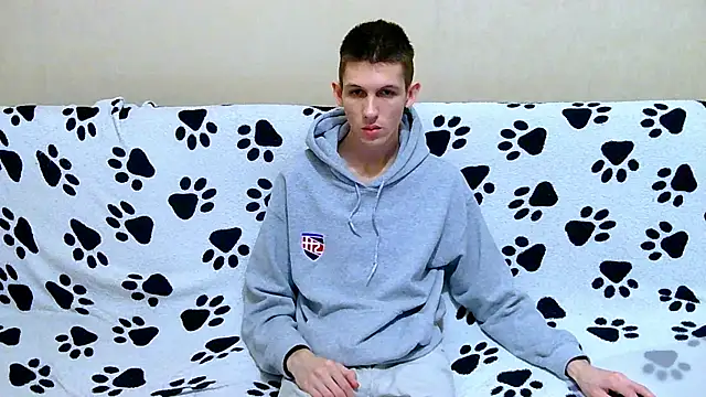 Lester Broo online show from March 23, 7:29 pm