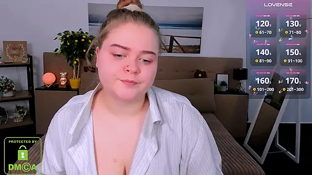 Snapshot of Erica__Alta chatting on February 15, 9:49 am Erica Alta online show from February 15, 9:49 am
