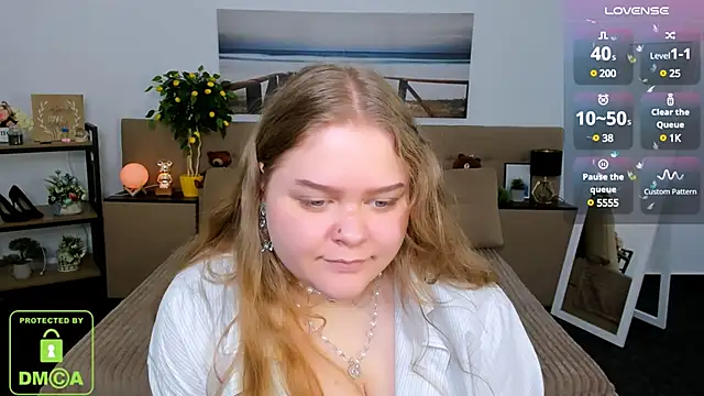 Snapshot of Erica__Alta chatting on March 13, 9:21 am Erica Alta online show from March 13, 9:21 am