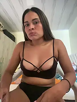 Yessica 832 online show from February 8, 6:55 pm