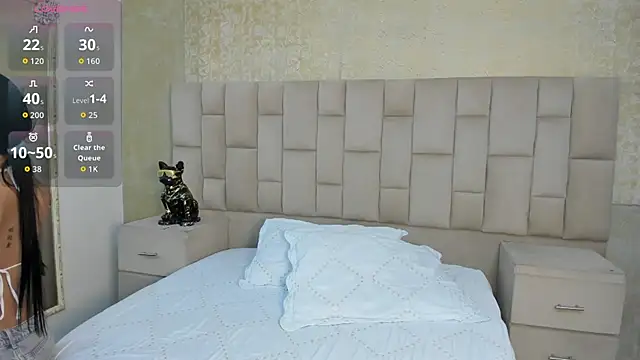 BellaaStorm online show from November 17, 8:58 pm