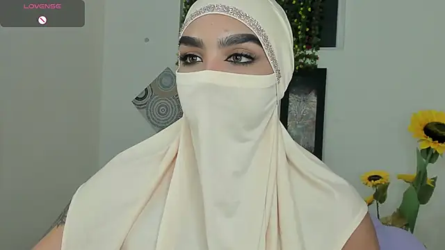 Maissa Alabi online show from September 13, 7:35 pm