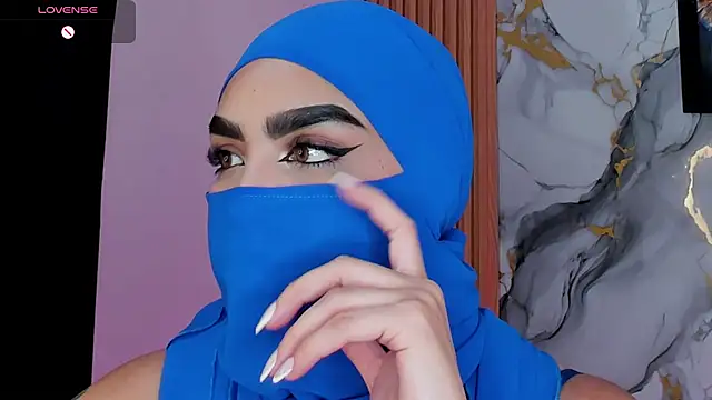 Snapshot of Maissa_Alabi chatting on June 26, 8:02 pm Maissa Alabi online show from June 26, 8:02 pm