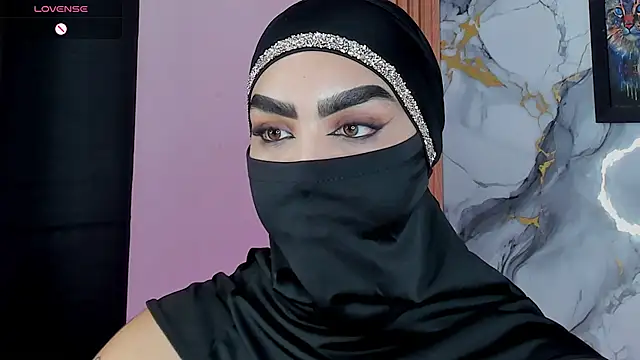 Snapshot of Maissa_Alabi chatting on June 29, 7:25 pm Maissa Alabi online show from June 29, 7:25 pm