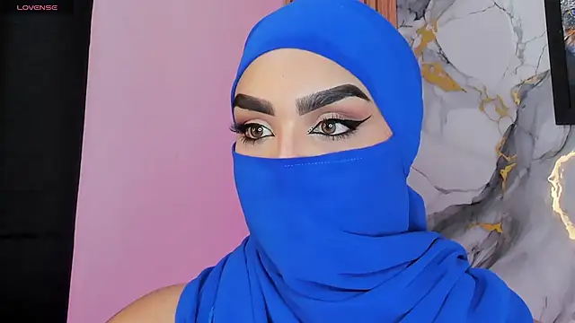 Snapshot of Maissa_Alabi chatting on July 14, 8:14 pm Maissa Alabi online show from July 14, 8:14 pm