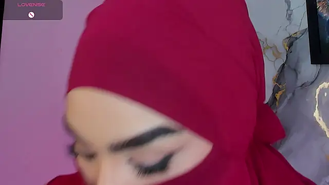 Snapshot of Maissa_Alabi chatting on July 19, 8:01 pm Maissa Alabi online show from July 19, 8:01 pm