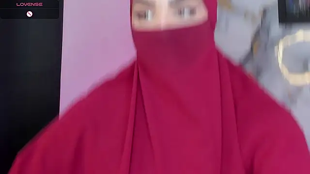 Snapshot of Maissa_Alabi chatting on July 20, 8:11 pm Maissa Alabi online show from July 20, 8:11 pm