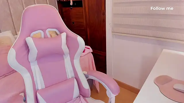 tamy xoo online show from September 24, 9:40 pm