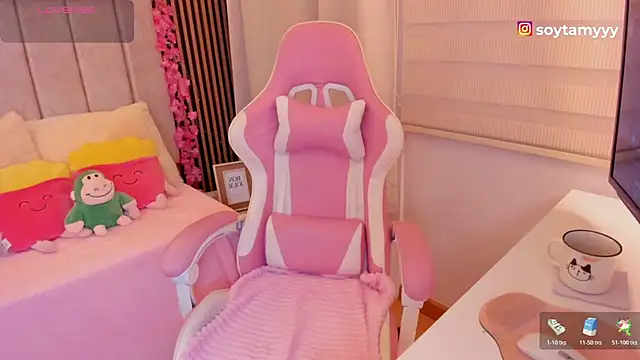 Snapshot of tamy_xoo chatting on January 15, 5:49 pm tamy xoo online show from January 15, 5:49 pm