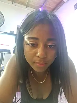 avis lara online show from February 22, 4:19 pm