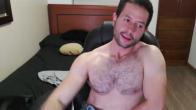 hairyncuteass online show from February 1, 12:40 am