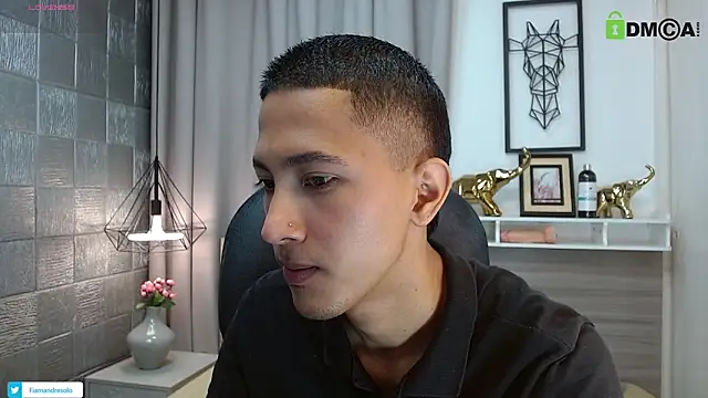 HarolddXL online show from April 6, 1:45 pm