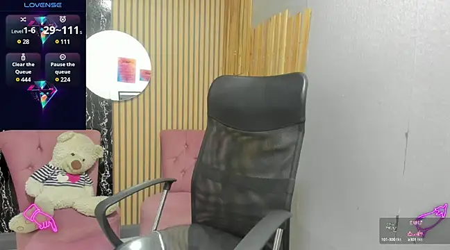 Iam zaia online show from February 3, 6:49 pm