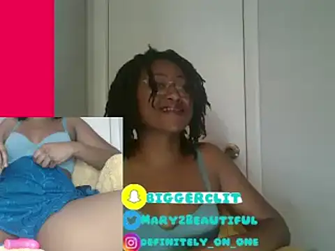 Snapshot of dragdemballznme chatting on January 27, 9:22 pm dragdemballznme online show from January 27, 9:22 pm