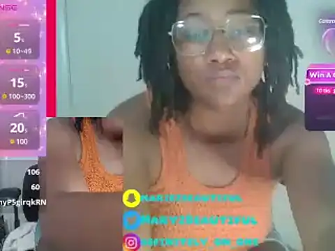Snapshot of dragdemballznme chatting on February 12, 9:11 pm dragdemballznme online show from February 12, 9:11 pm