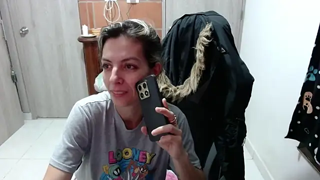 Princezzlove3 online show from February 12, 12:37 am