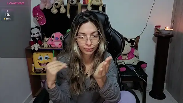 Princezzlove3 online show from November 16, 2:28 am