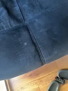 Snapshot of im18teengirl chatting on February 18, 12:15 am im18teengirl online show from February 18, 12:15 am