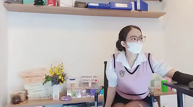 Lush-Office online show from February 24, 8:06 am