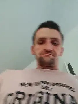 Owennn111 online show from May 10, 5:23 am