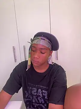 snotLoud online show from March 22, 9:56 am