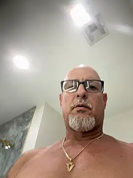 Snapshot of carlospingalinda chatting on March 11, 9:10 pm carlospingalinda online show from March 11, 9:10 pm