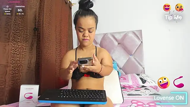 AnieRey online show from October 17, 8:44 pm