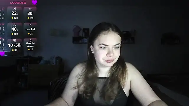 Snapshot of Your___Hope chatting on February 7, 6:17 am Your Hope online show from February 7, 6:17 am