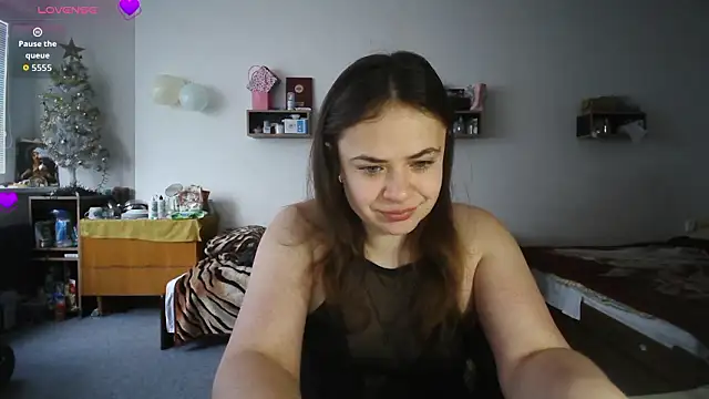 Snapshot of Your___Hope chatting on February 20, 6:37 am Your Hope online show from February 20, 6:37 am