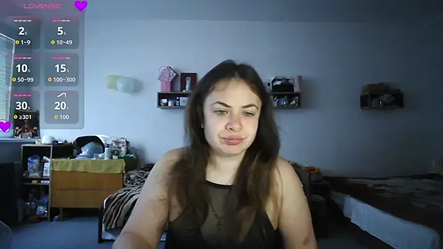 Snapshot of Your___Hope chatting on March 3, 6:52 am Your Hope online show from March 3, 6:52 am