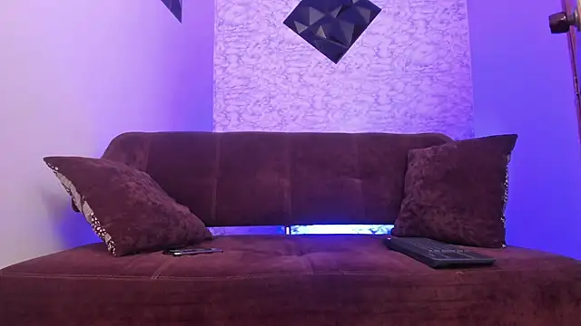 Thomass conor online show from February 18, 3:21 pm