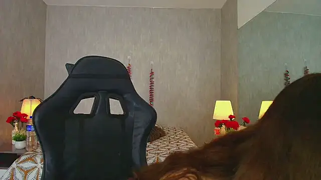 Snapshot of victoriapalmerfg chatting on July 3, 3:35 am victoriapalmerfg online show from July 3, 3:35 am