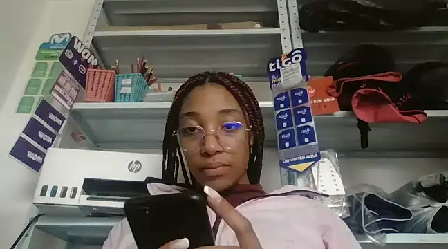 esmeralda-bk online show from March 18, 10:37 pm