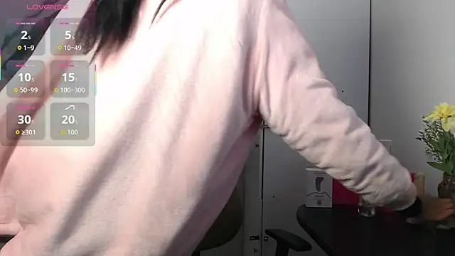 esmeralda-bk online show from September 30, 7:30 pm