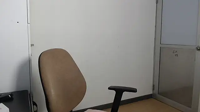 esmeralda-bk online show from November 14, 9:46 pm