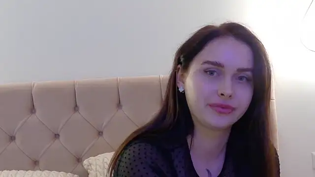 Snapshot of Lilliana_Moon chatting on January 18, 4:31 pm Lilliana Moon online show from January 18, 4:31 pm