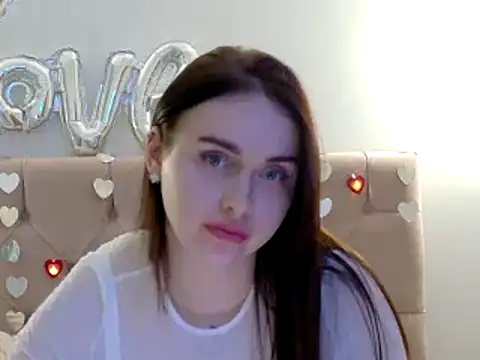Snapshot of Lilliana_Moon chatting on February 14, 4:09 pm Lilliana Moon online show from February 14, 4:09 pm