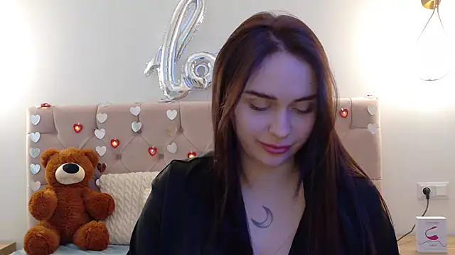 Snapshot of Lilliana_Moon chatting on February 26, 1:08 pm Lilliana Moon online show from February 26, 1:08 pm