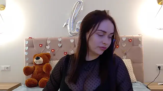 Snapshot of Lilliana_Moon chatting on March 1, 10:13 am Lilliana Moon online show from March 1, 10:13 am