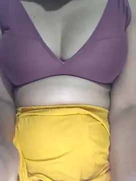 nikkibenza online show from December 2, 7:36 am