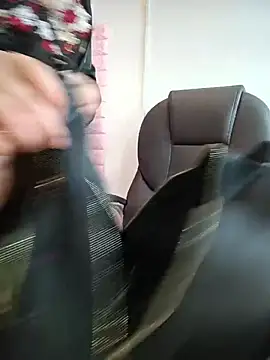 zahra Jalid online show from November 6, 10:21 pm