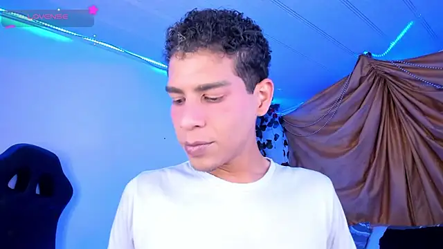 Ethan Boyy online show from November 20, 10:20 pm