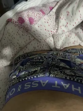 Snapshot of zoltard_1911 chatting on January 29, 1:27 am zoltard 1911 online show from January 29, 1:27 am