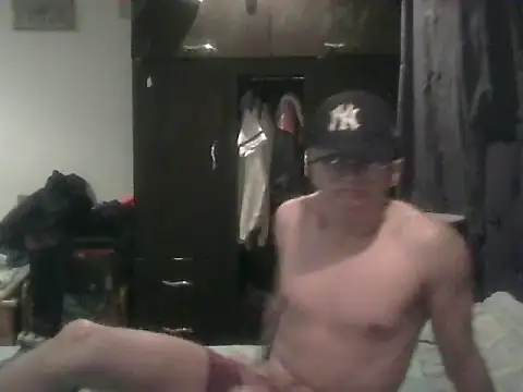 Snapshot of elbebesitobebelean666 chatting on November 25, 2:33 am elbebesitobebelean666 online show from November 25, 2:33 am